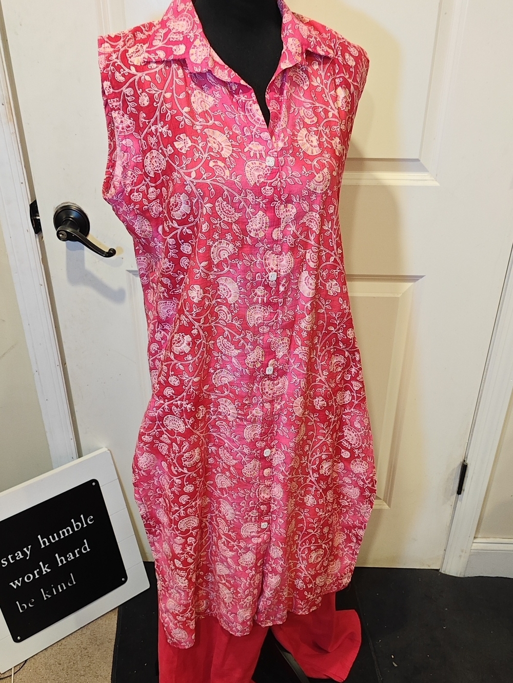 Sleeveless Pink Printed Button-Front Tunic Top With Matching Pants